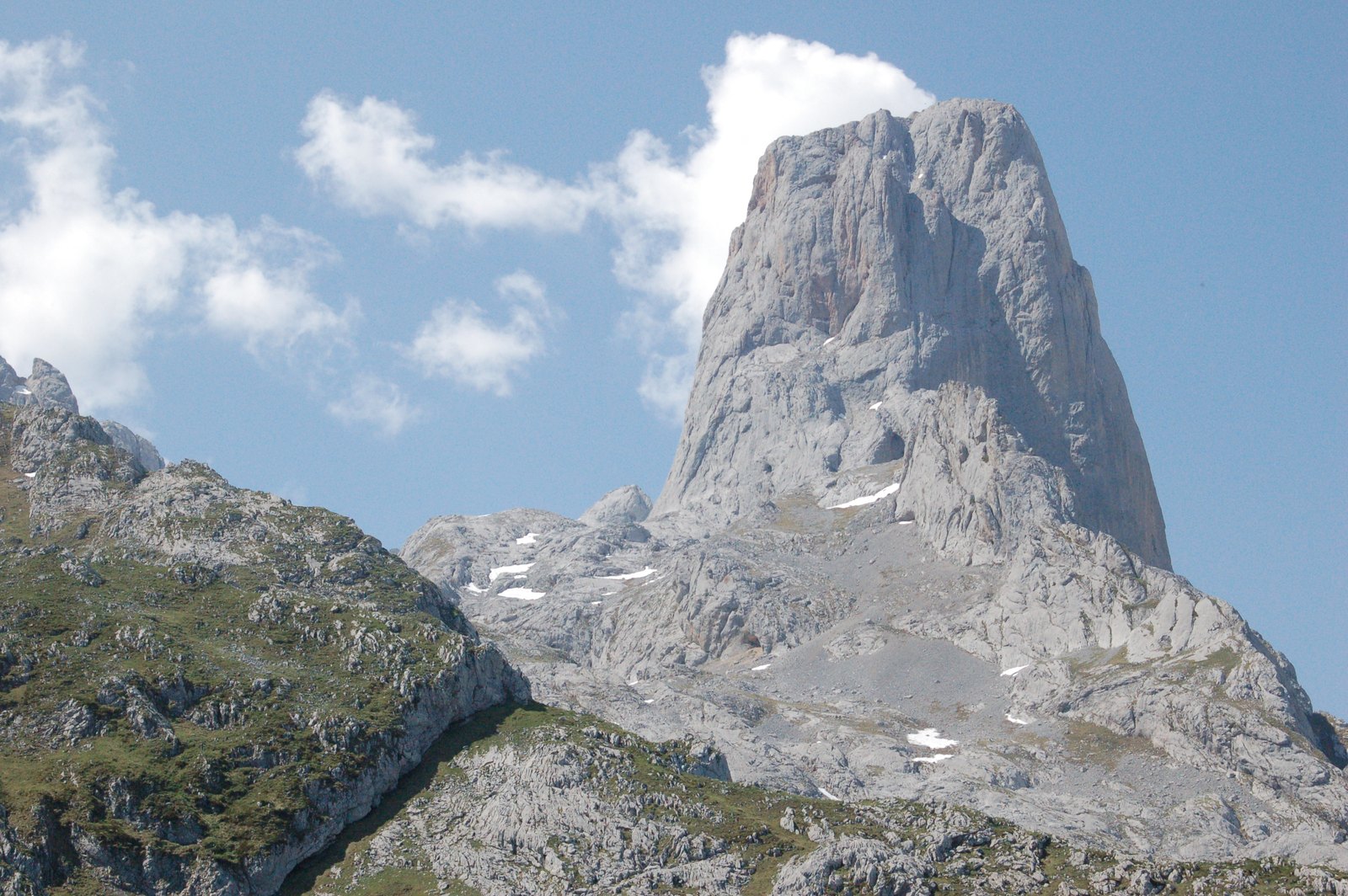 Naranjo de Bulnes (Picu Urriellu)